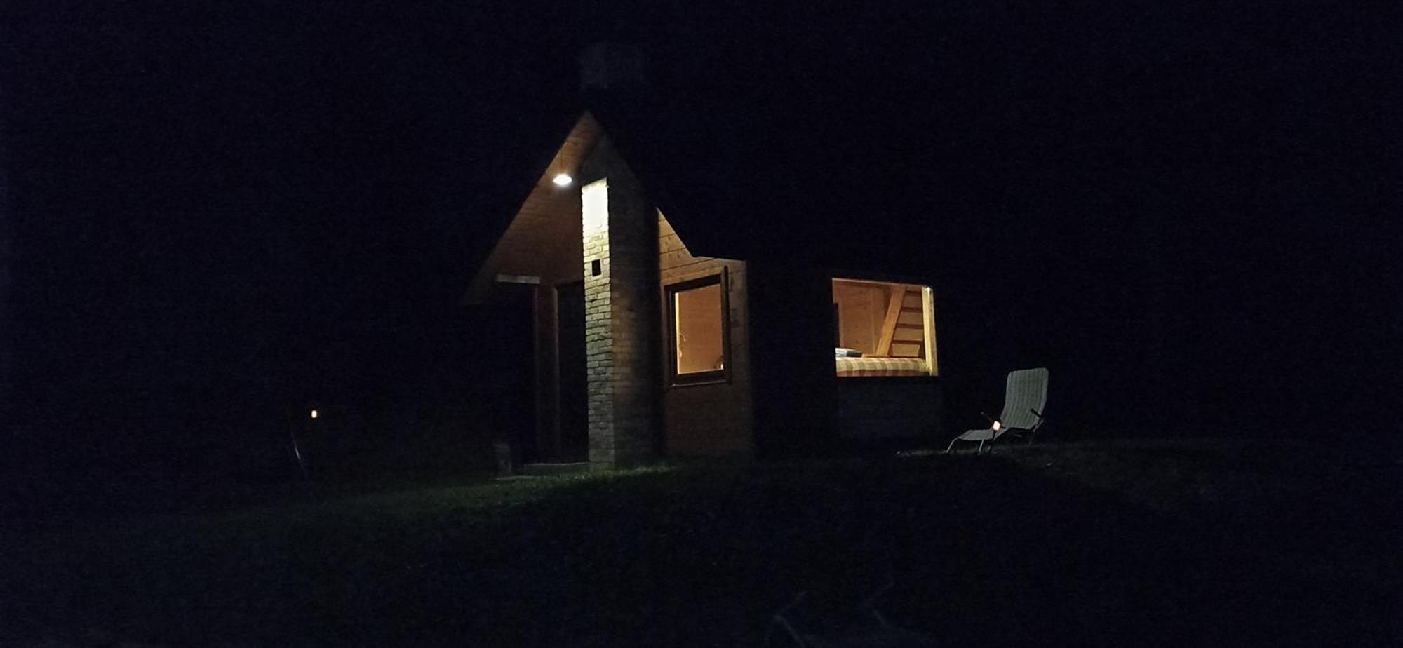 Survivalowa Chata W Lesie Bukowsko Luaran gambar